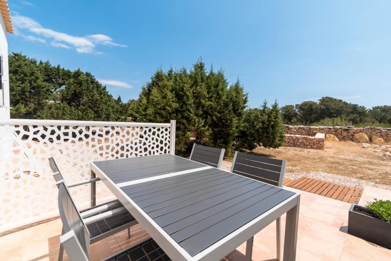 Apartments Es Clot Des Forn Es Pujols Luaran gambar