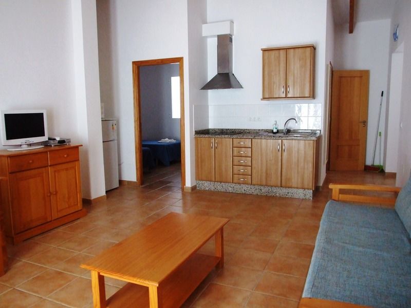 Apartments Es Clot Des Forn Es Pujols Luaran gambar